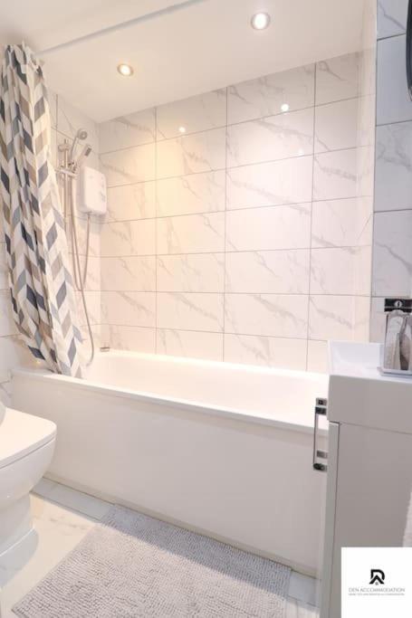 Den Accommodation & Short Lets Greenwich London - 3 Bed House Εξωτερικό φωτογραφία